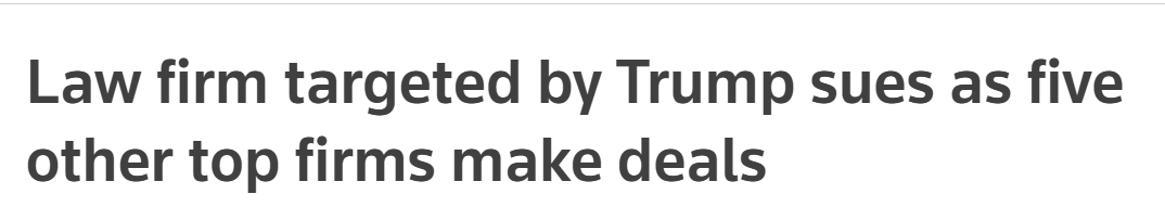 Trump schließt Verträge mit fünf führenden Kanzleien, während die Rechtsbranche mit verschärften Kontrollen konfrontiert ist.